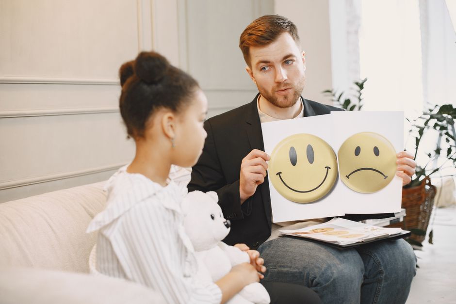 Read more about the article Top 5 Emotional Wellness Tools for a Healthier Mind