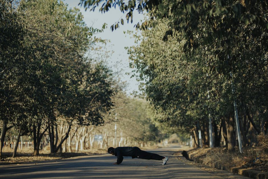 Read more about the article 7 Steps to Embark on a Transformative Self-Improvement Journey