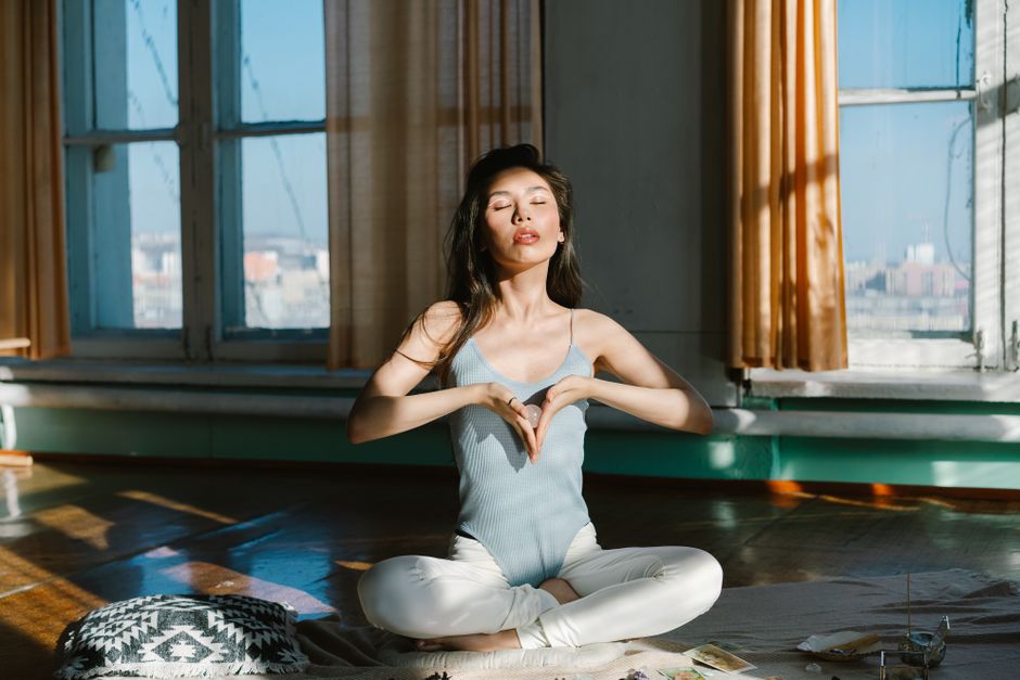 You are currently viewing 5 Transformative Inner Healing Practices to Rediscover Yourself